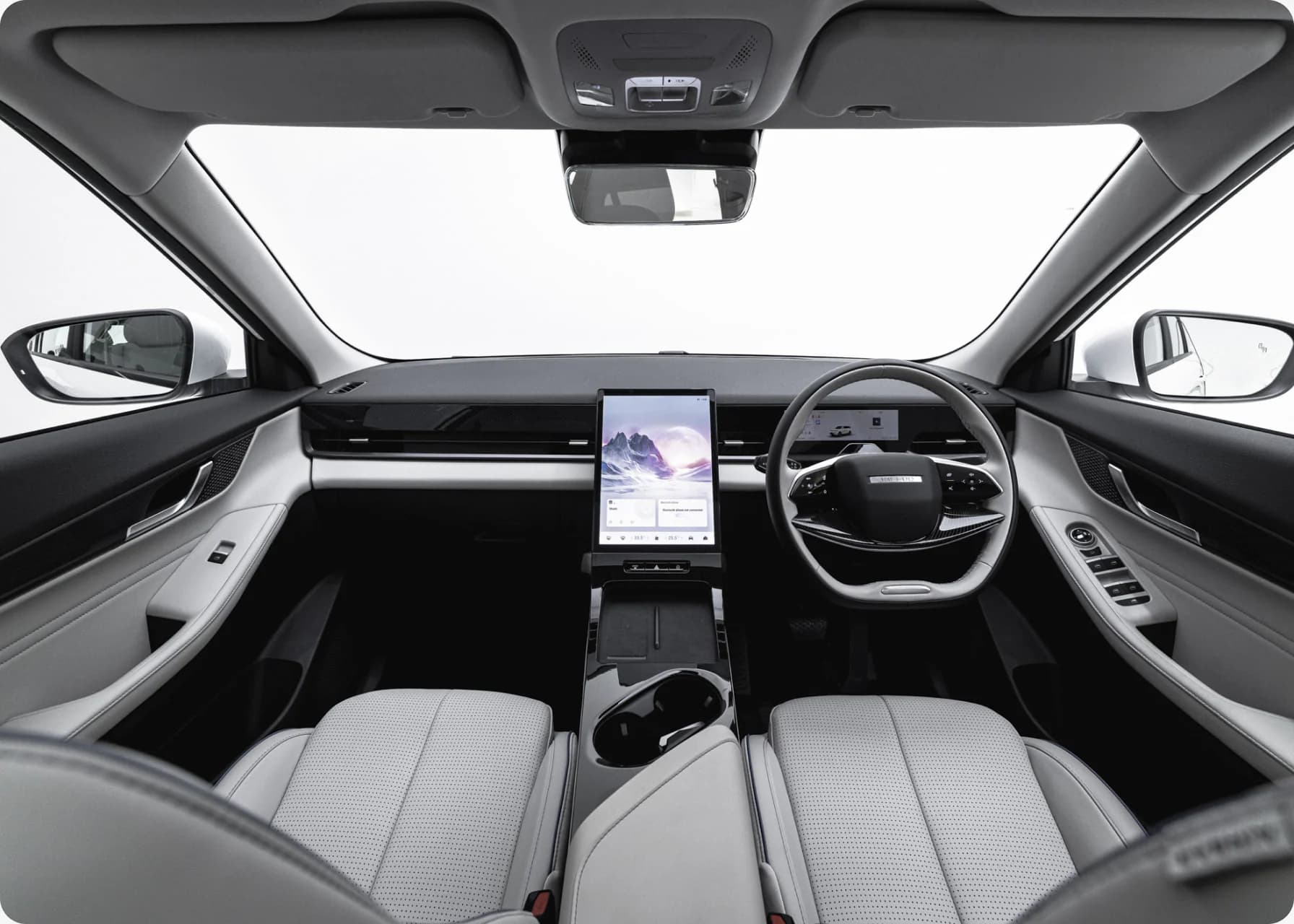 JAECOO J5 EV Interior